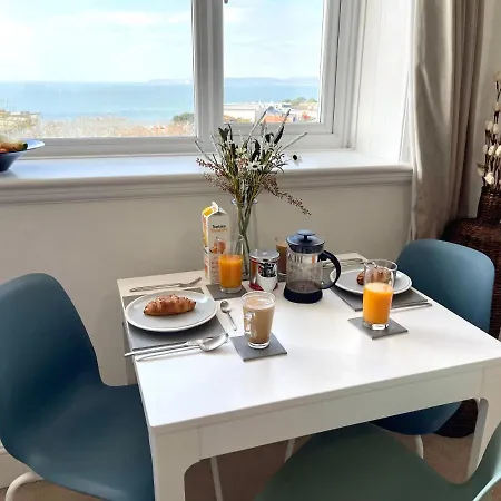 Sea View Family Stay By Beach Gym & Parking Bournemouth Exterior foto